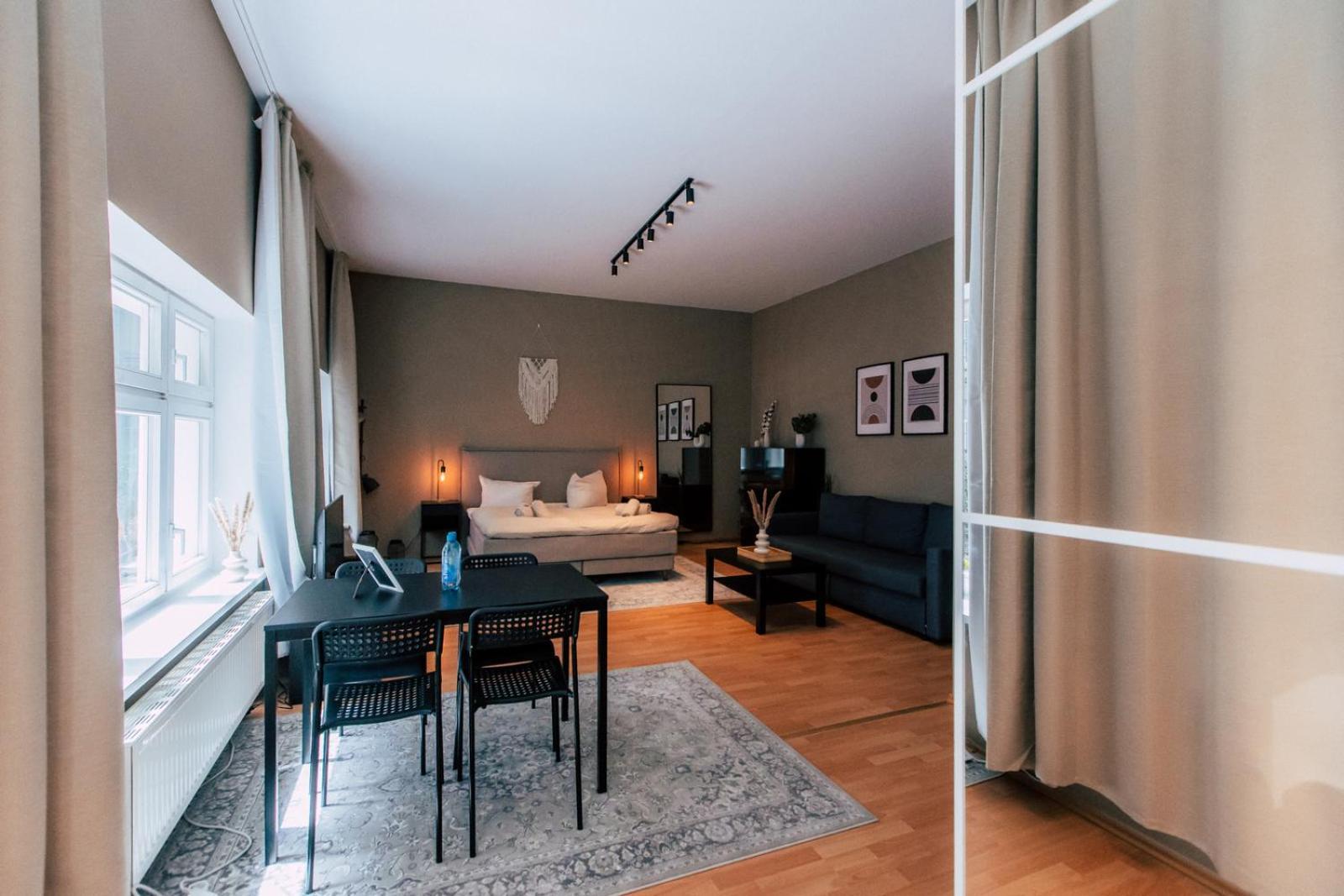 Luga Homes - Chausseehaus Lipsia Esterno foto