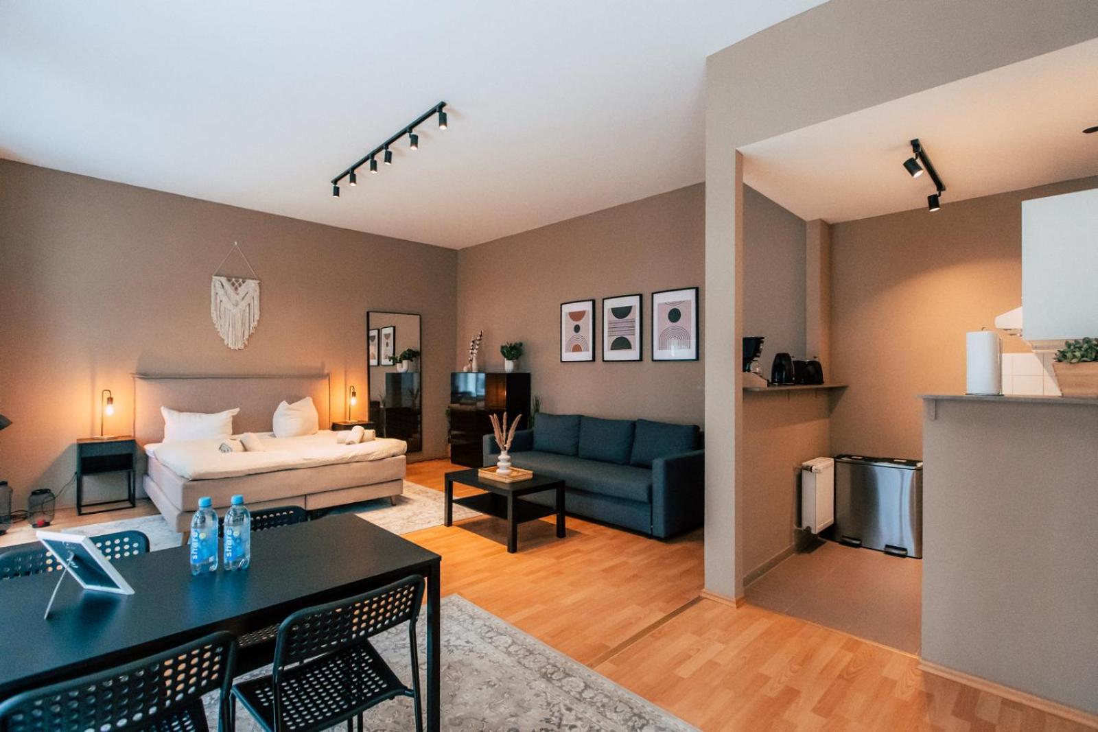 Luga Homes - Chausseehaus Lipsia Esterno foto