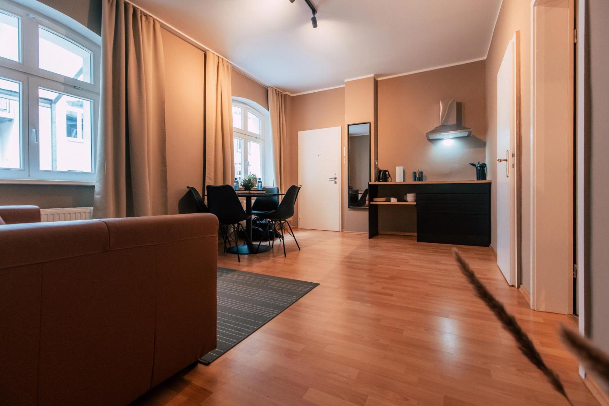 Luga Homes - Chausseehaus Lipsia Esterno foto
