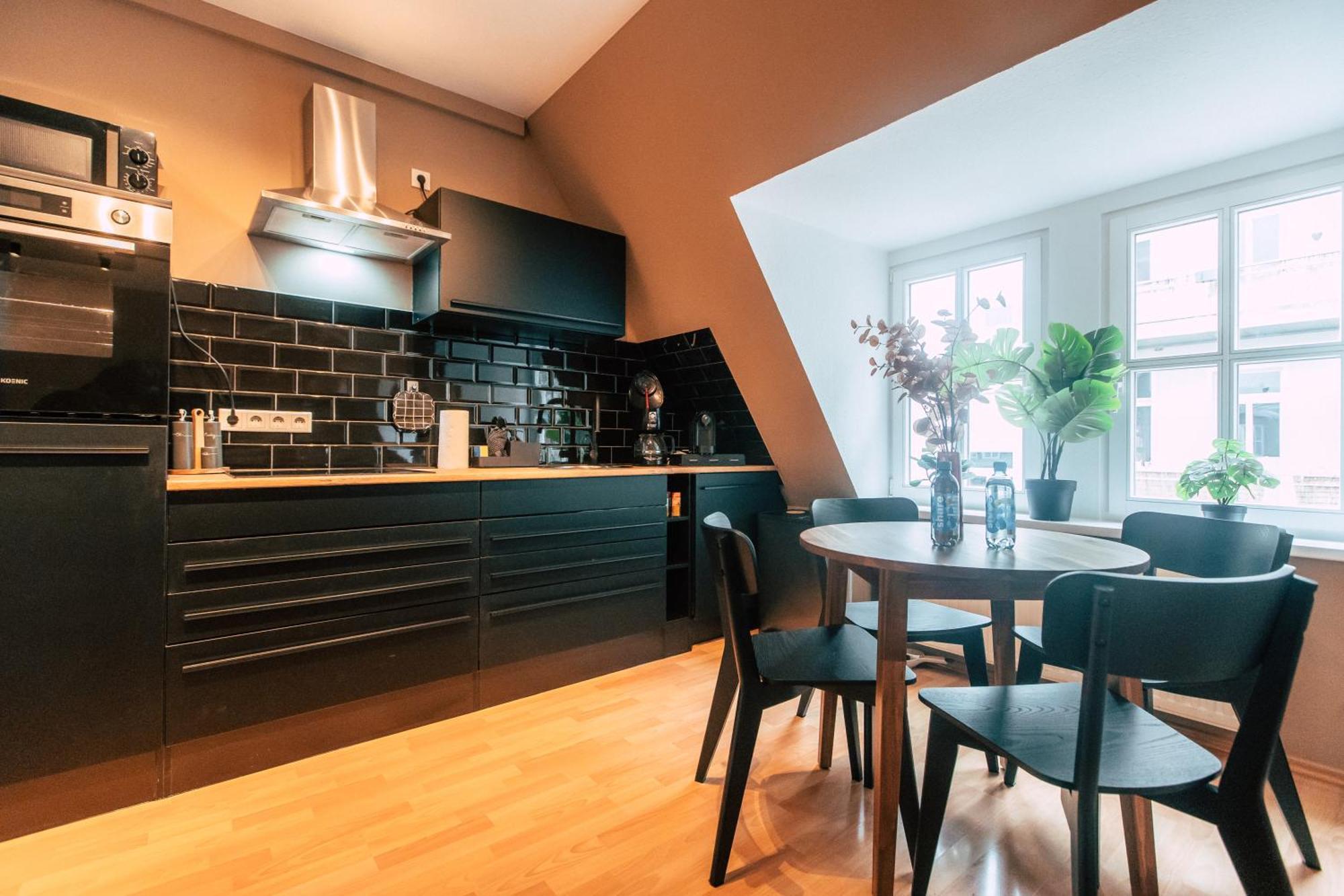 Luga Homes - Chausseehaus Lipsia Esterno foto
