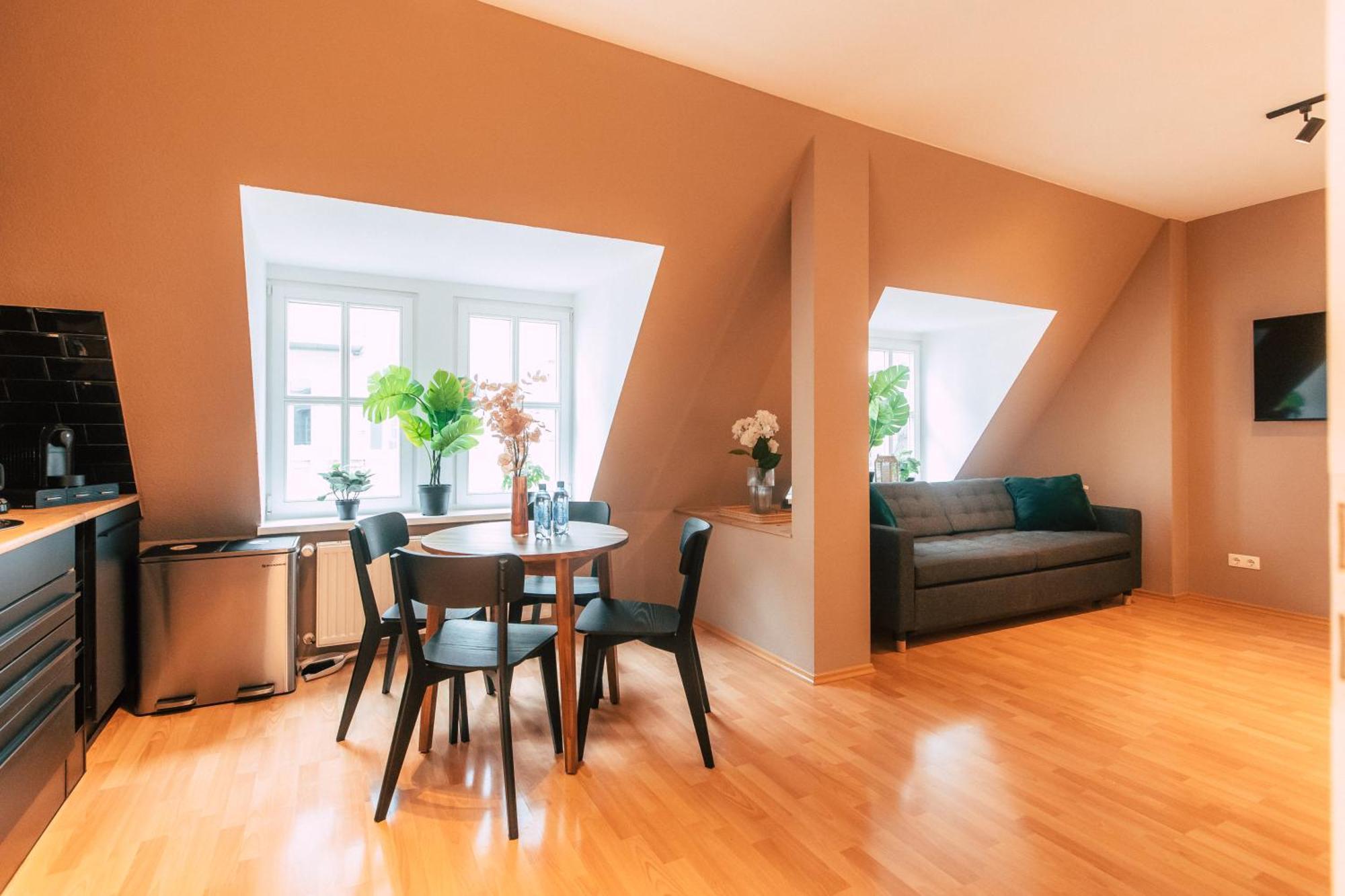 Luga Homes - Chausseehaus Lipsia Esterno foto